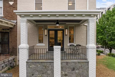 Exterior - 307 M St NE, Washington, DC 20002 photo 3 of 10