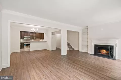 Living - 3231 Sutton Pl NW #D, Washington, DC 20016 photo 2 of 8