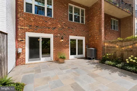 Exterior - 3231 Sutton Pl NW #D, Washington, DC 20016 photo 1 of 7