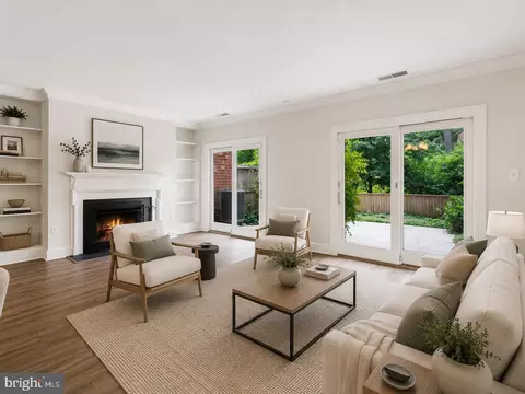 Living - 3231 Sutton Pl NW #D, Washington, DC 20016 photo 3 of 8