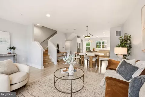 1231 Wynton Pl NE, Washington, DC 20017