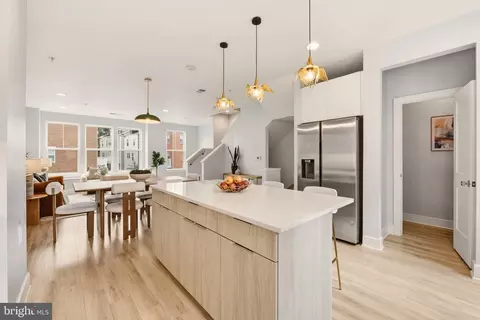 1231 Wynton Pl NE, Washington, DC 20017