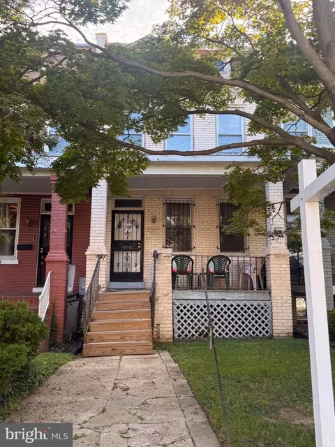 3927 13th St NW, Washington, DC 20011
