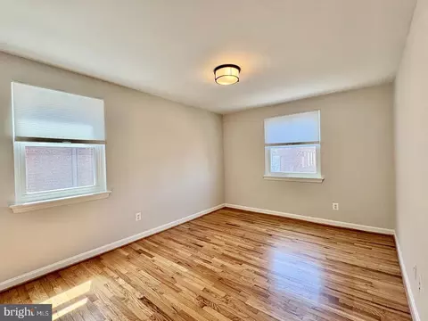 Bedroom - 1627 Massachusetts Ave SE #302, Washington, DC 20003 photo 2 of 3