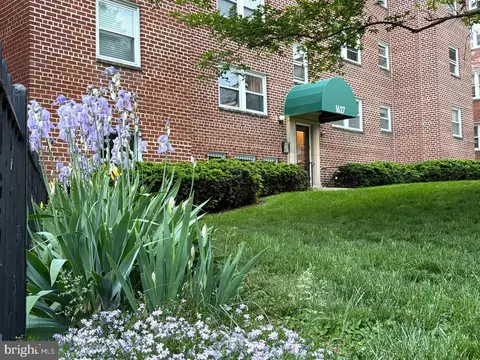 Exterior - 1627 Massachusetts Ave SE #302, Washington, DC 20003 photo 1 of 1