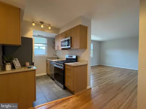 Kitchen - 1627 Massachusetts Ave SE #302, Washington, DC 20003 photo 1 of 3