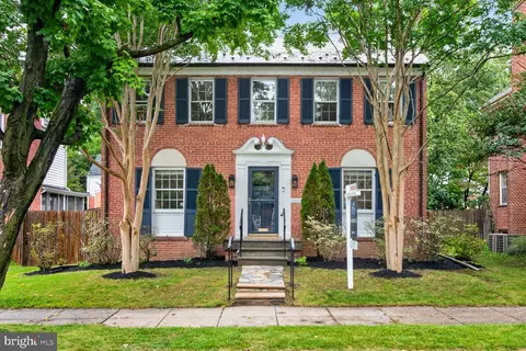 4521 Burlington Pl NW, Washington, DC 20016