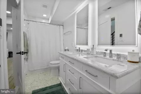 Bath - 1427 K St SE, Washington, DC 20003 photo 1 of 3
