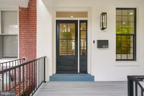 Exterior - 905 11th St NE, Washington, DC 20002 photo 10 of 12