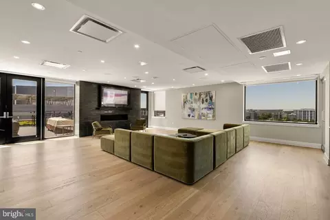 Living - 37 L St SE #902, Washington, DC 20003 photo 3 of 3