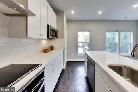 Kitchen - 915 Elder St NW #C, Washington, DC 20012 photo 3 of 3