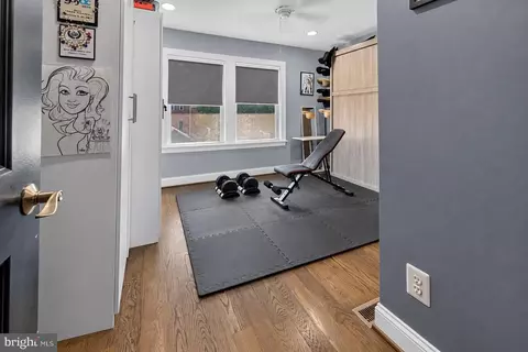 Entry Way - 2111 Rand Pl NE, Washington, DC 20002 photo 4 of 4