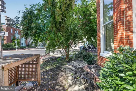 Exterior - 251 8th St NE, Washington, DC 20002 photo 2 of 5