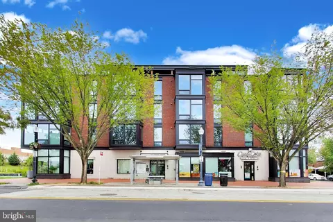 801 Virginia Ave SE #203, Washington, DC 20003