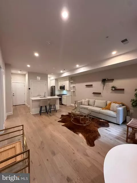4319 Harrison St NW #2, Washington, DC 20015