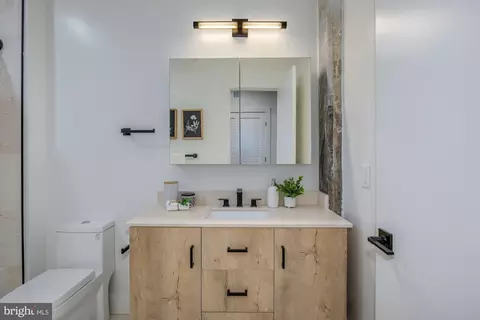 Bath - 901 3rd St NE #105, Washington, DC 20002 photo 1 of 2