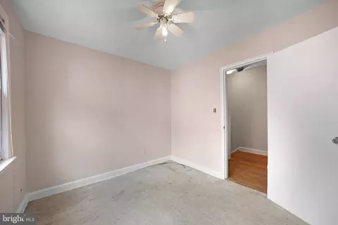 Bedroom - 1306 Eastern Ave NE, Washington, DC 20019 photo 5 of 6