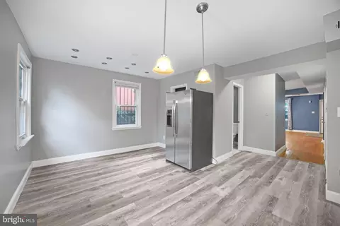 Entry Way - 1306 Eastern Ave NE, Washington, DC 20019 photo 4 of 5