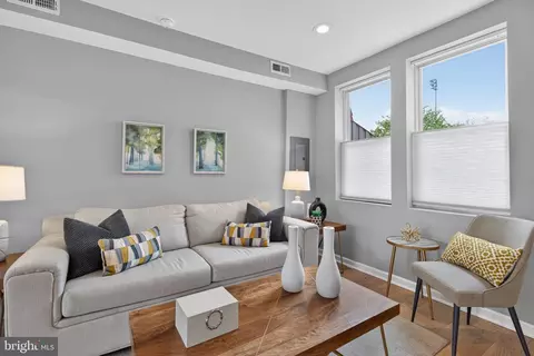 Living - 611 18th St NE, Washington, DC 20002 photo 1 of 2