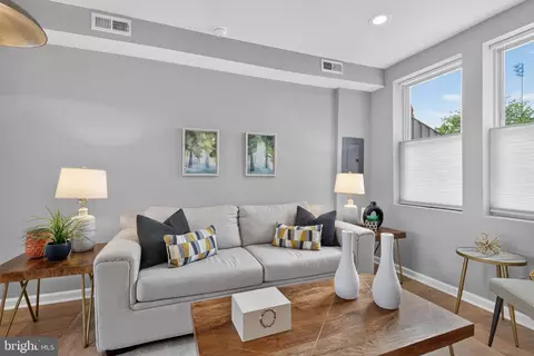 Living - 611 18th St NE, Washington, DC 20002 photo 2 of 2