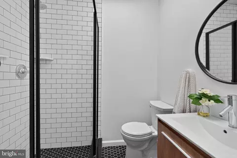 Bath - 611 18th St NE, Washington, DC 20002 photo 1 of 3