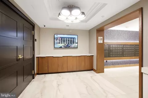 Entry Way - 616 E Street St NW #721, Washington, DC 20004 photo 4 of 4