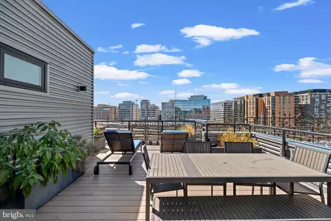 Exterior - 911 2nd St NE #505, Washington, DC 20001 photo 1 of 1