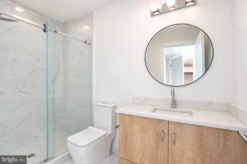 Bath - 2117 M St NE #PENTHOUSE, Washington, DC 20002 photo 2 of 2