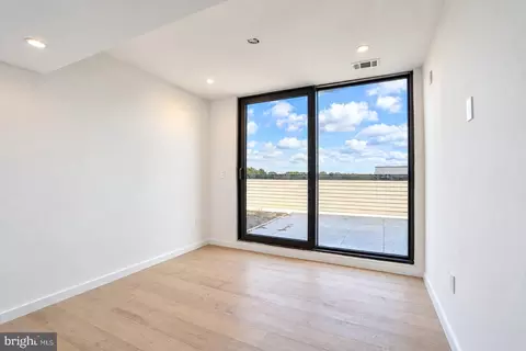 Bedroom - 2117 M St NE #PENTHOUSE, Washington, DC 20002 photo 2 of 4