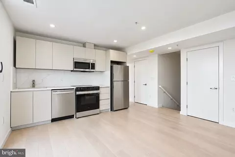 Other - 2117 M St NE #PENTHOUSE, Washington, DC 20002 photo 6 of 11