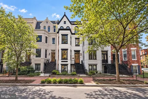 Exterior - 505 Constitution Ave NE, Washington, DC 20002 photo 2 of 6