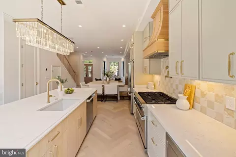 Kitchen - 505 Constitution Ave NE, Washington, DC 20002 photo 5 of 5