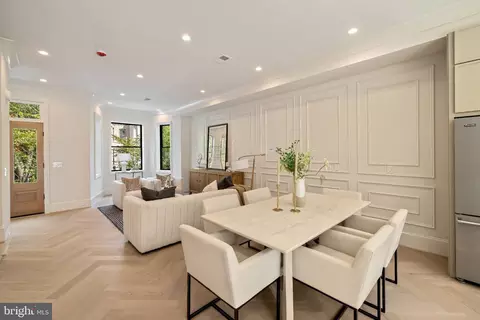 Dining - 505 Constitution Ave NE, Washington, DC 20002 photo 2 of 2