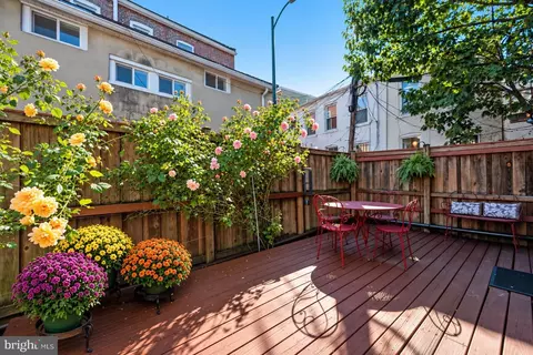 Exterior - 616 Pickford Pl NE, Washington, DC 20002 photo 4 of 6