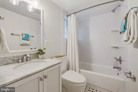Bath - 117 3rd St NE, Washington, DC 20002 photo 3 of 3