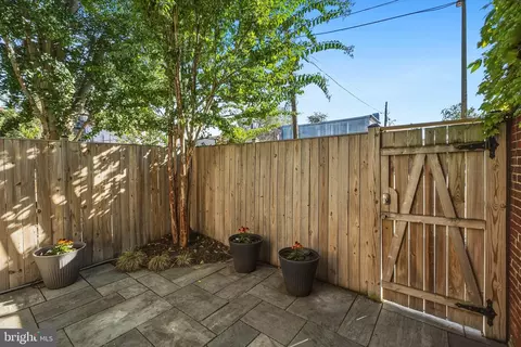 Exterior - 117 3rd St NE, Washington, DC 20002 photo 8 of 10
