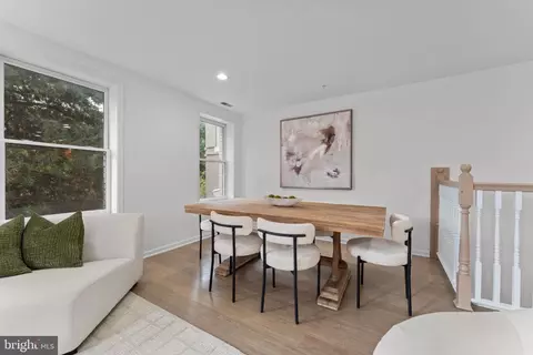 Dining - 1907 11th St NW #2, Washington, DC 20001 photo 1 of 2