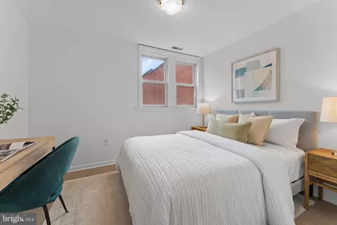 Bedroom - 1907 11th St NW #2, Washington, DC 20001 photo 5 of 8
