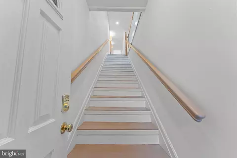 Entry Way - 1907 11th St NW #2, Washington, DC 20001 photo 1 of 3
