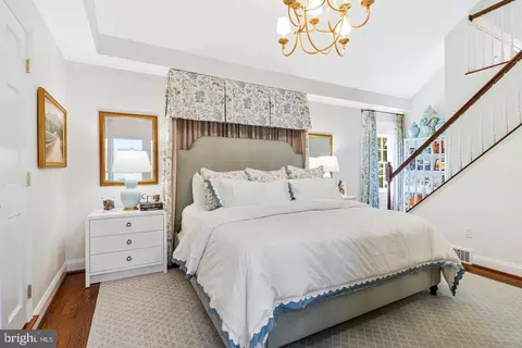 Bedroom - 4607 Kenmore Dr NW, Washington, DC 20007 photo 1 of 13