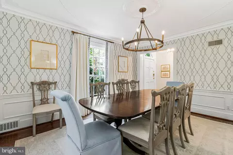 Dining - 4607 Kenmore Dr NW, Washington, DC 20007 photo 2 of 2
