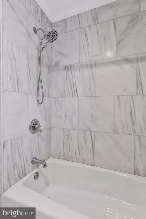 Bath - 4607 Kenmore Dr NW, Washington, DC 20007 photo 10 of 10