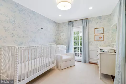 Bedroom - 4607 Kenmore Dr NW, Washington, DC 20007 photo 9 of 13