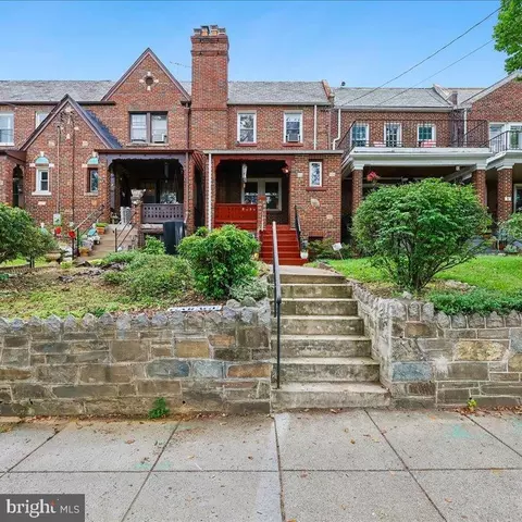 35 Gallatin St NW, Washington, DC 20011