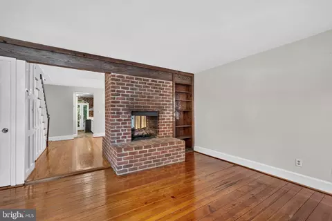 Other - 1225 E St SE, Washington, DC 20003 photo 1 of 6