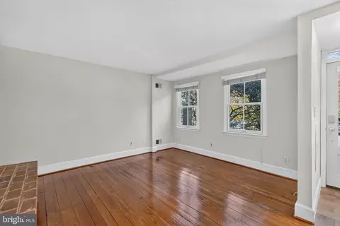 Living - 1225 E St SE, Washington, DC 20003 photo 1 of 3