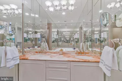 Bath - 3230 Volta Pl NW, Washington, DC 20007 photo 3 of 5