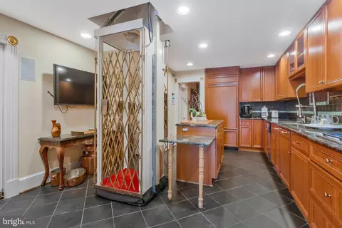 Kitchen - 3230 Volta Pl NW, Washington, DC 20007 photo 1 of 4