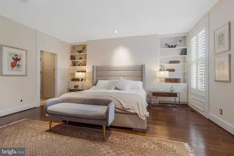 Bedroom - 3230 Volta Pl NW, Washington, DC 20007 photo 5 of 7