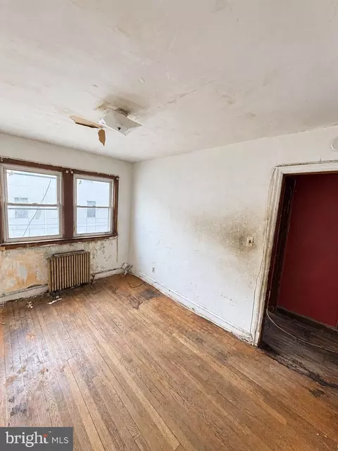 Other - 926 15th St SE, Washington, DC 20003 photo 2 of 3